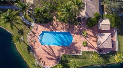 2600 S University Dr, Unit 217 in Davie, FL - Building Photo - Building Photo