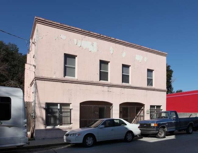 69 Washington St in St. Augustine, FL - Building Photo - Building Photo