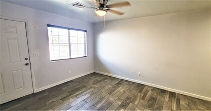 938 Fourth St in Calexico, CA - Building Photo - Building Photo