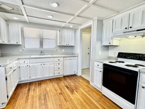 7021 S 78th E Ave in Tulsa, OK - Building Photo - Building Photo