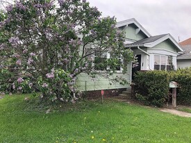 513 E Centennial Ave in Muncie, IN - Building Photo