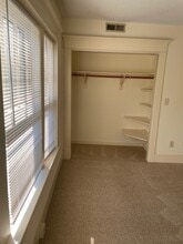58 Edwards St, Unit 202 in Springfield, MA - Foto de edificio - Building Photo