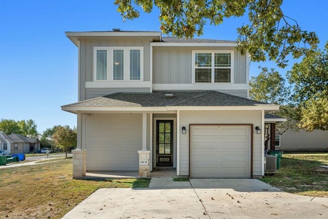 property at 700 W 6th St