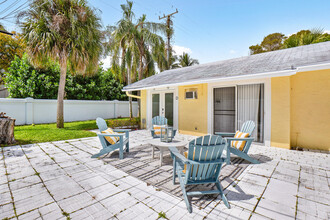 624 Allen Ave in Delray Beach, FL - Building Photo - Building Photo