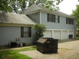 7705 Timbercreek Ct in Portage, MI - Building Photo