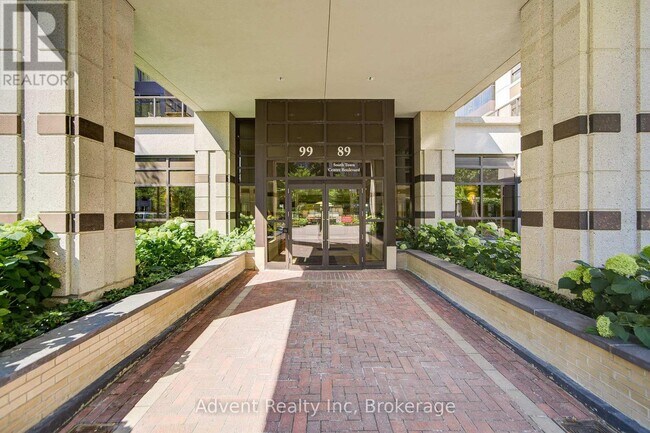 33 Clegg Rd in Markham, ON - Building Photo - Building Photo