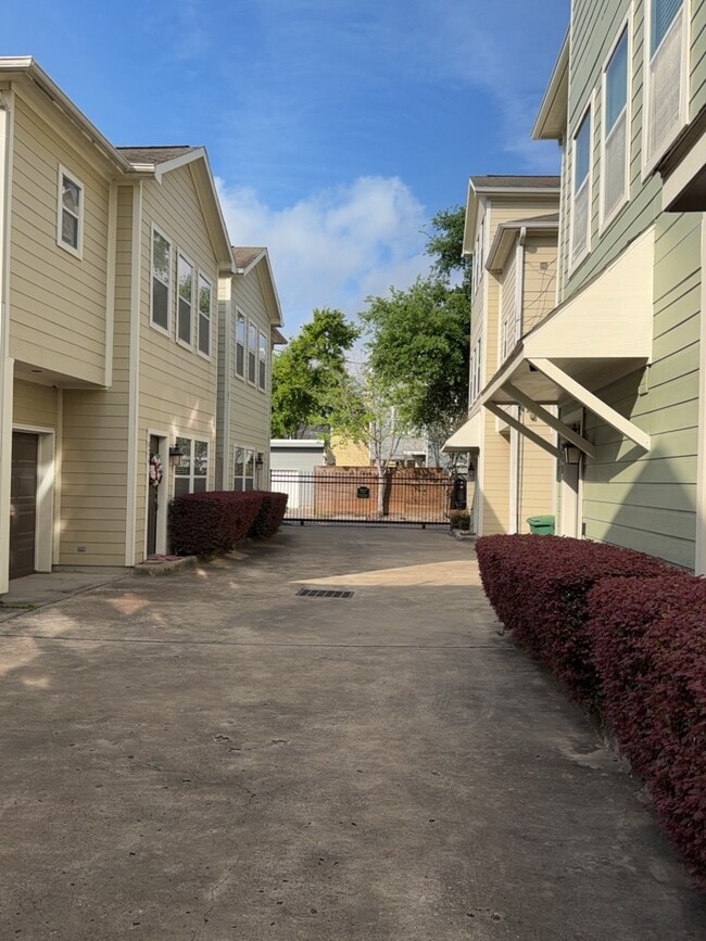 property at 1828 Fletcher St