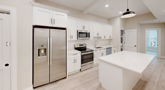 property at 220 Tremont St