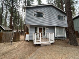 2518 Knox Ave in South Lake Tahoe, CA - Building Photo