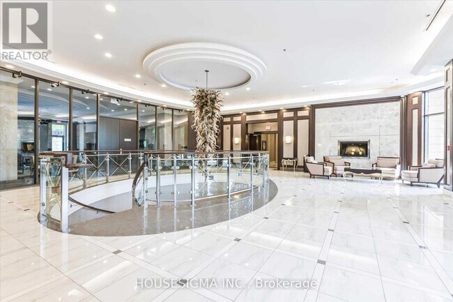 133 Wynford Dr in Toronto, ON - Building Photo - Building Photo