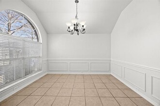 2217 Trickling Creek Dr in Garland, TX - Building Photo - Building Photo