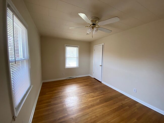 616 Cecil St in Durham, NC - Building Photo - Building Photo