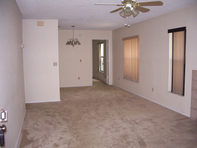 3148 S Semoran Blvd in Orlando, FL - Building Photo - Building Photo