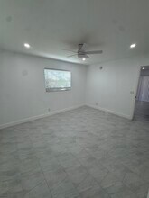 412 SE 21st Ave in Boynton Beach, FL - Building Photo - Building Photo