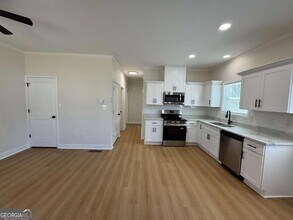 125 Indiana Ave in Athens, GA - Building Photo - Building Photo