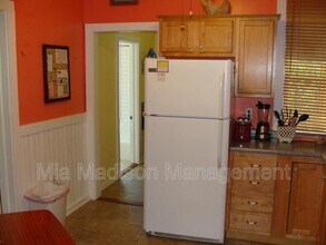 547 E Macon St in Savannah, GA - Building Photo - Building Photo