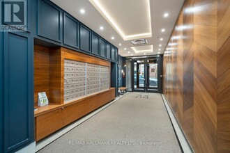 530-530 Indian Grove in Toronto, ON - Building Photo - Building Photo