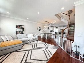9471 Canonbury Square in Fairfax, VA - Building Photo - Building Photo