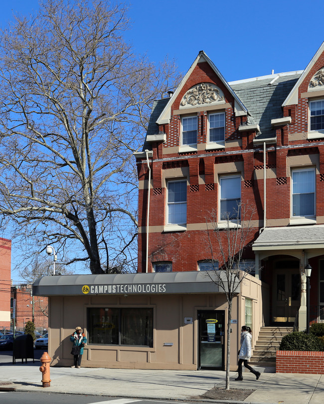 4119 Walnut St in Philadelphia, PA - Foto de edificio - Building Photo