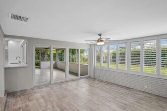 127 SW 7th Ave in Boca Raton, FL - Building Photo - Building Photo