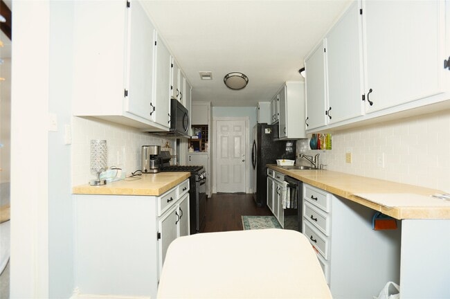 property at 354 S Amherst Dr