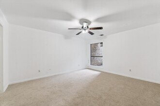17164 Beaver Springs Dr in Houston, TX - Building Photo - Building Photo