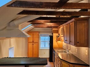 718 N Stokes St, Unit Apt. C in Havre De Grace, MD - Foto de edificio - Building Photo