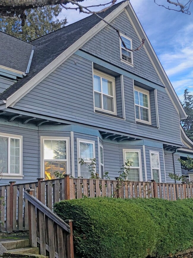 property at 824 S L St