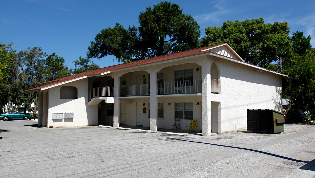 115 Cresap St in Lakeland, FL - Foto de edificio