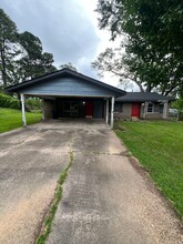 8929 Rosewood Ln in Shreveport, LA - Building Photo - Building Photo