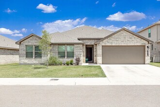 10517 Albany Ave in Lubbock, TX - Building Photo - Building Photo