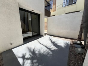 216 Quincy Ave in Long Beach, CA - Building Photo - Building Photo
