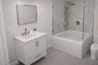 Vanguard Apartments in Berkeley, CA - Foto de edificio - Building Photo