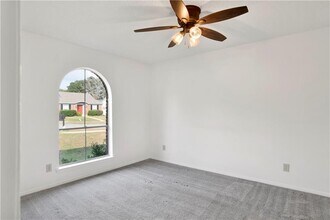 6071 Highland Cir N in Mobile, AL - Building Photo - Building Photo