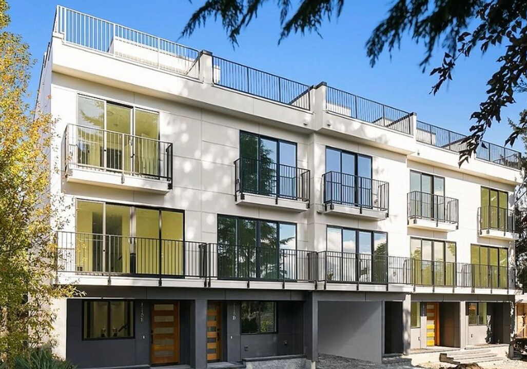 1710A NW 89th St in Seattle, WA - Building Photo