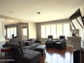 116B Buckingham Dr in Manchester Township, NJ - Building Photo - Building Photo