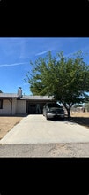 10136 E Ave Q-10 in Littlerock, CA - Building Photo - Building Photo