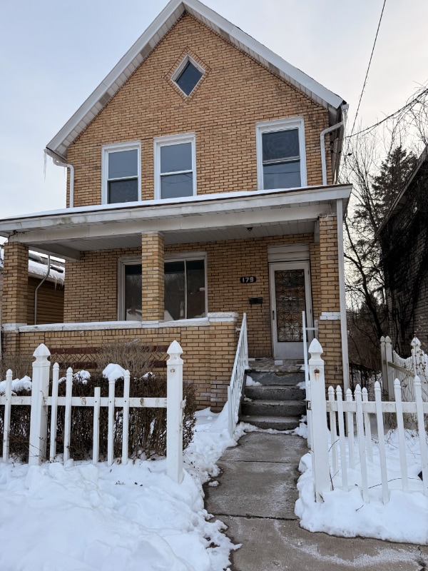 179 6th Ave in Aliquippa, PA - Foto de edificio - Building Photo