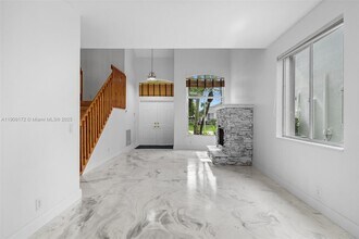 4593 NW 7th Pl in Deerfield Beach, FL - Building Photo - Building Photo