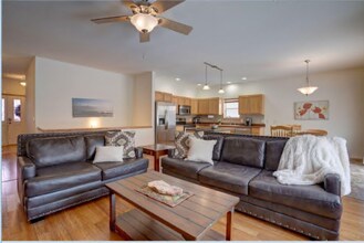 238 Wind Stone Dr in Madison, WI - Building Photo - Building Photo