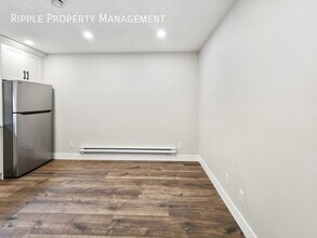 2614-26128 28 Ave SW in Calgary, AB - Building Photo - Building Photo