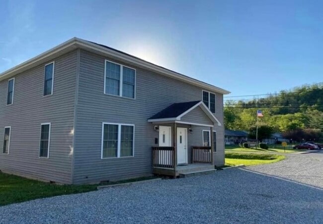 property at 305 W Seminary St