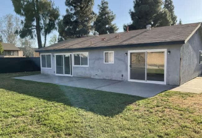 property at 2316 S Pleasant Ave
