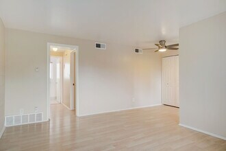 2180 S Lake St, Unit 7 in Salt Lake City, UT - Building Photo - Building Photo