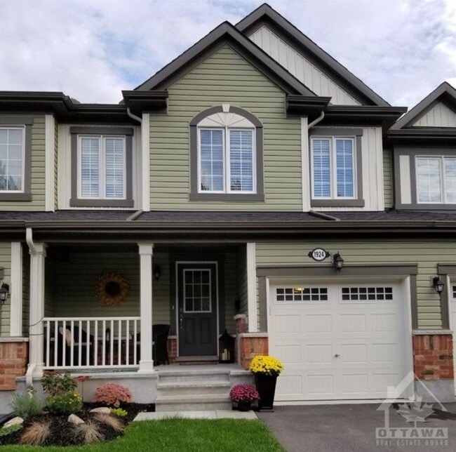 property at 1924 Maple Grove Rd