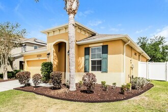 1848 Skyview Dr in Auburndale, FL - Building Photo - Building Photo