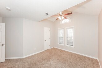 220 Bellevue Loop in Fayetteville, GA - Building Photo - Building Photo