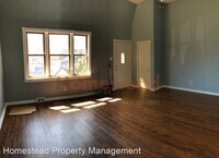 1579 Summit St photo'