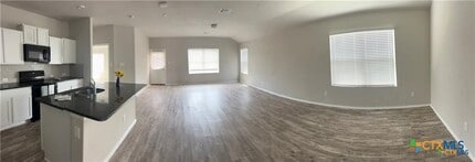 2425 Arctic Warbler in New Braunfels, TX - Building Photo - Building Photo