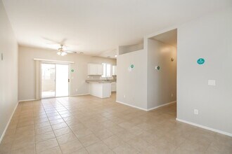 2300 E Magma Rd in San Tan Valley, AZ - Building Photo - Building Photo